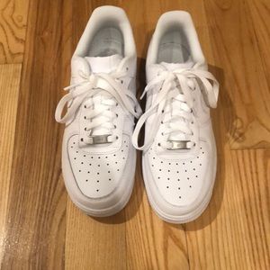 Brand New Women’s Nike Air Force 1 white low